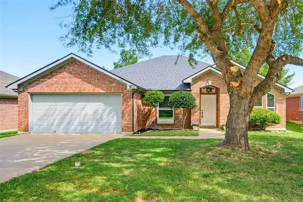 $334,900 | 1812 St Nevis Drive, Mansfield, TX 76063