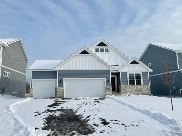 $575,000 | 2590 Kenwood Avenue Northeast, St. Michael, MN 55376