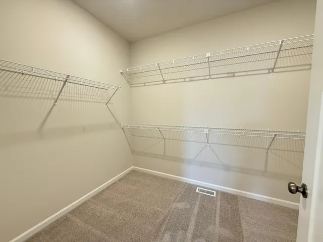 $575,000 | 2590 Kenwood Avenue Northeast, St. Michael, MN 55376