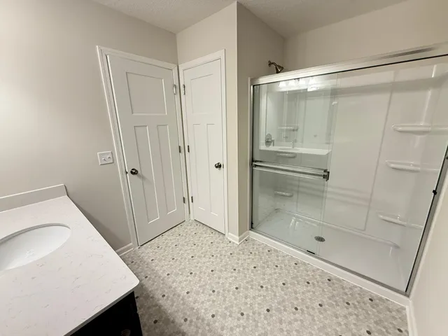 $575,000 | 2590 Kenwood Avenue Northeast, St. Michael, MN 55376