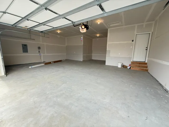 $575,000 | 2590 Kenwood Avenue Northeast, St. Michael, MN 55376