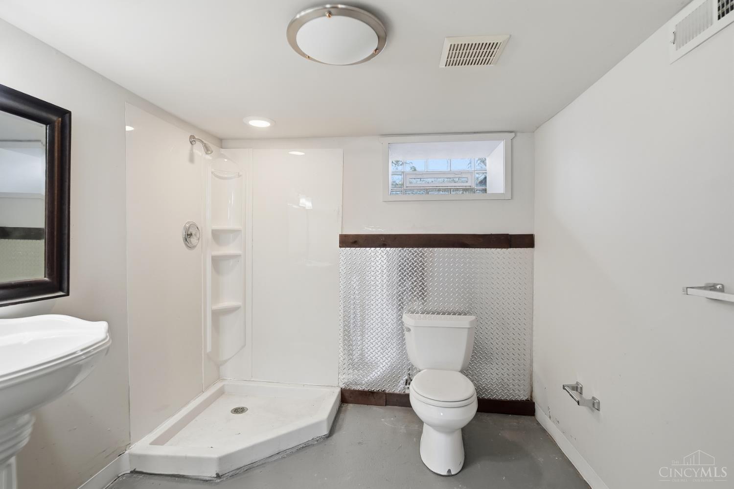 6035 Rapid Run Road Cincinnati, OH 45233 - Photo 51 of 77 Gallery Image 51
