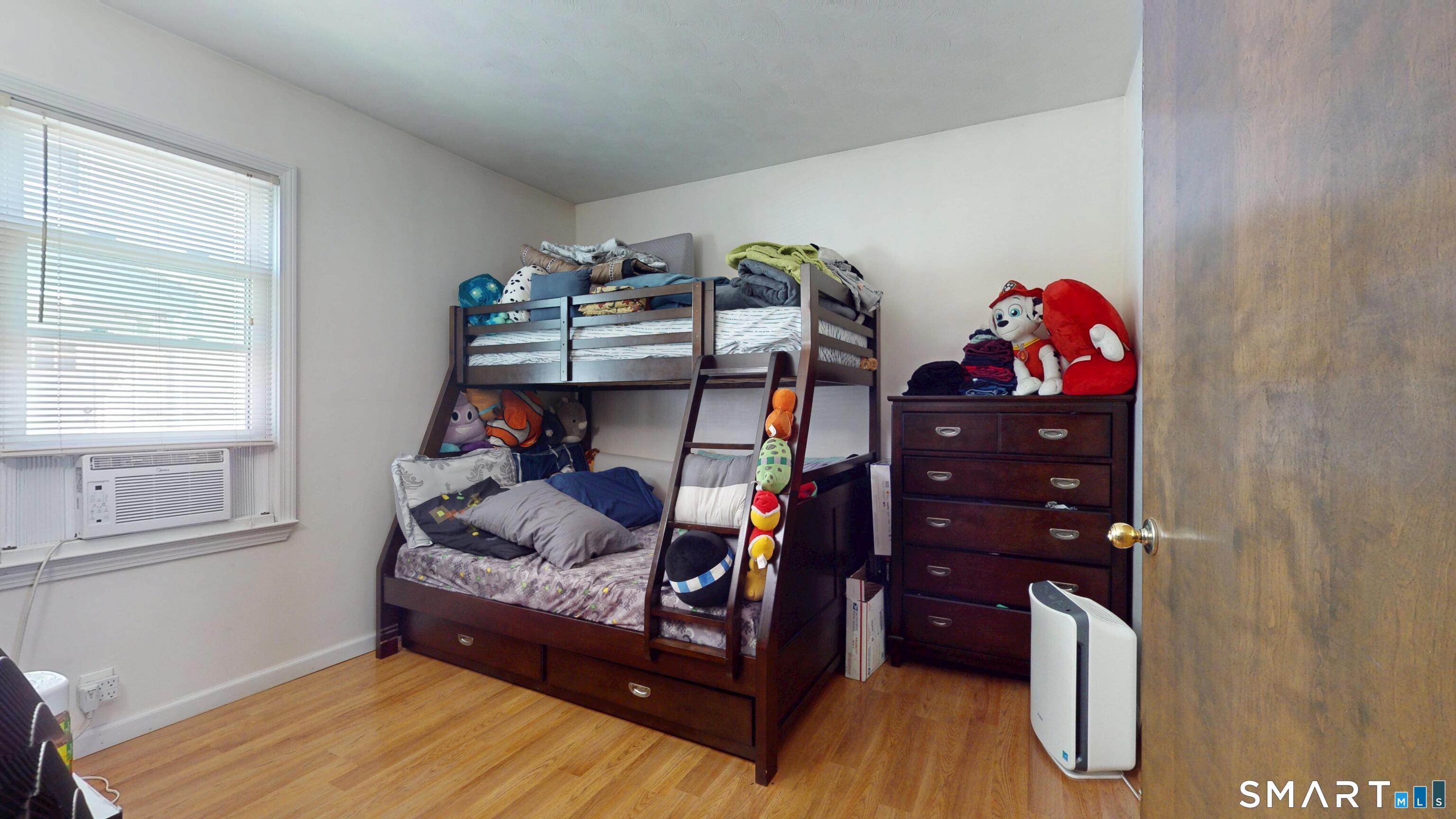 79 Belden Street New Britain, CT 06051 - Photo 26 of 36
