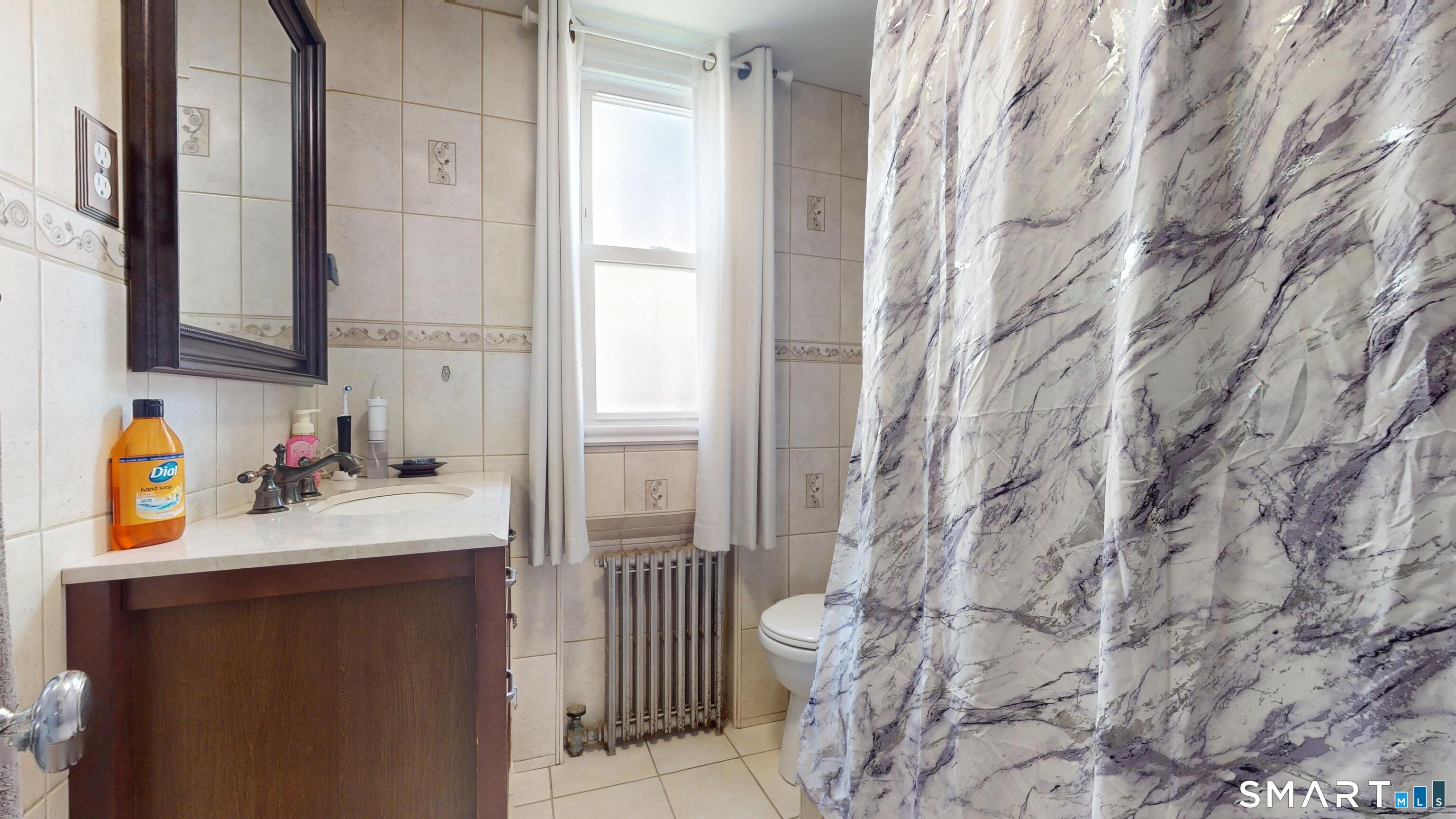 79 Belden Street New Britain, CT 06051 - Photo 28 of 36
