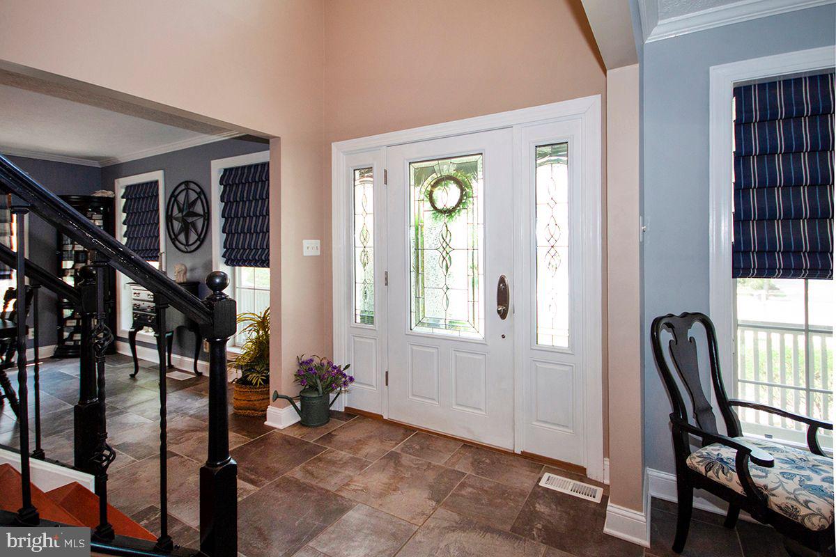 44 Aberdeen Drive Sicklerville, NJ 08081 - Photo 16 of 52 Upgraded Entryway