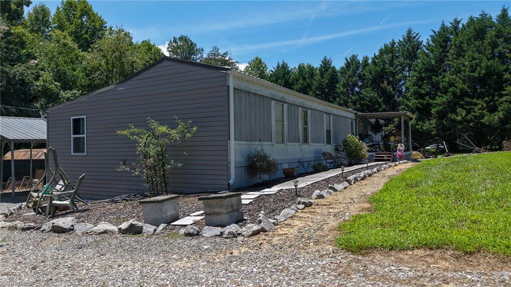 185 Bell's Lane Ronda, NC 28670 - Photo 44 of 46