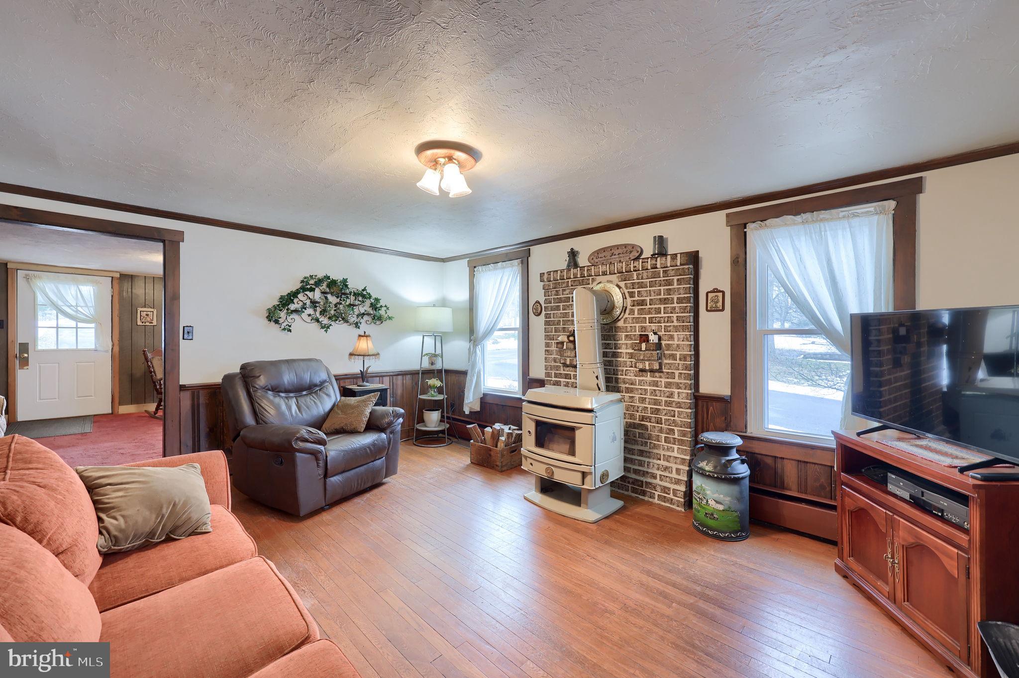 791 Hopeland Road Lititz, PA 17543 - Photo 10 of 48