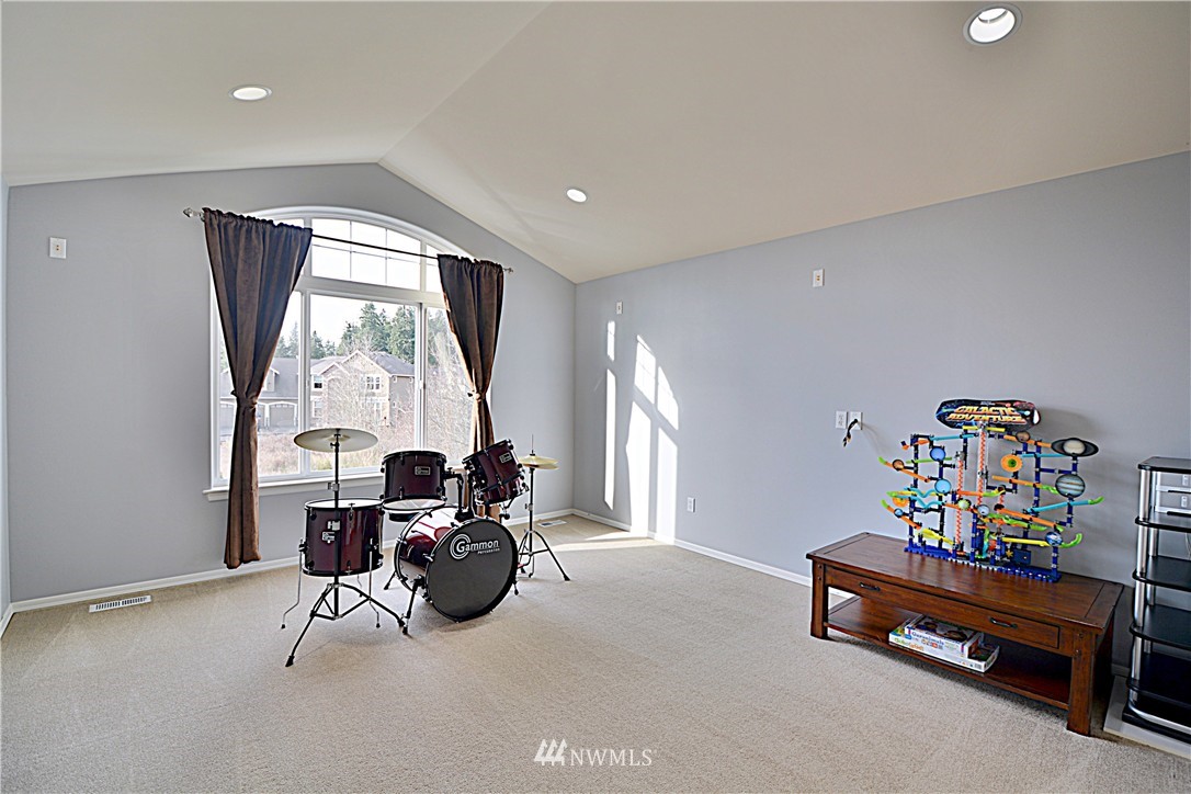 3719 207th Place Southeast Bothell, WA 98021 - Photo 16 of 21