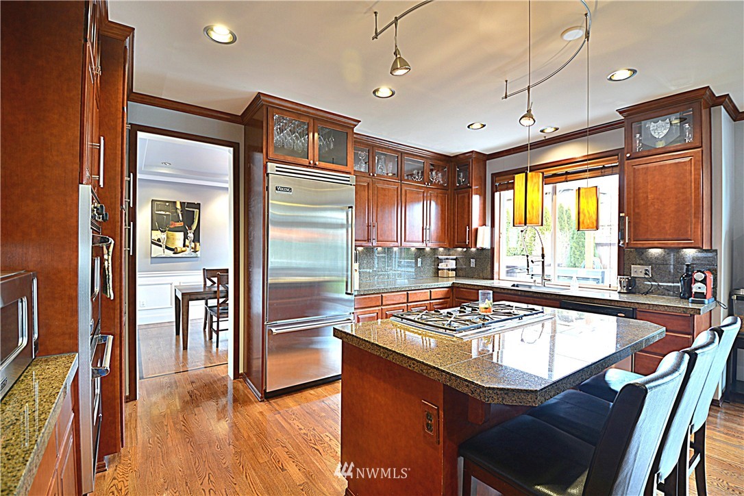 3719 207th Place Southeast Bothell, WA 98021 - Photo 6 of 21