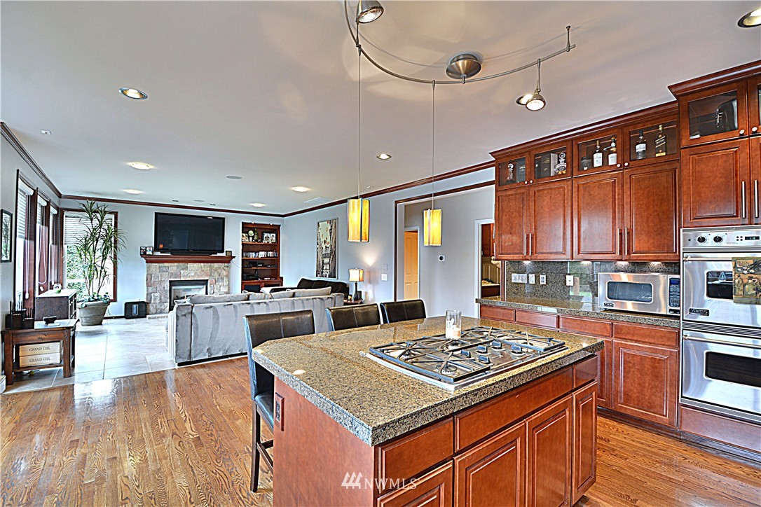 3719 207th Place Southeast Bothell, WA 98021 - Photo 8 of 21