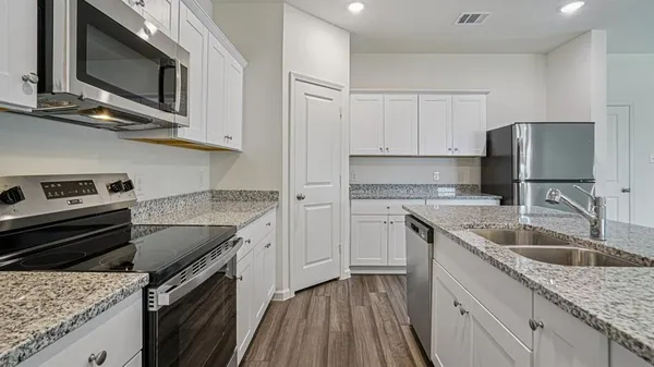 $2,745 | 6088 Mojave Drive, Forney, TX 75126
