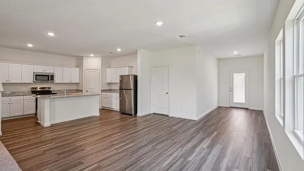 $2,650 | 6088 Mojave Drive, Forney, TX 75126