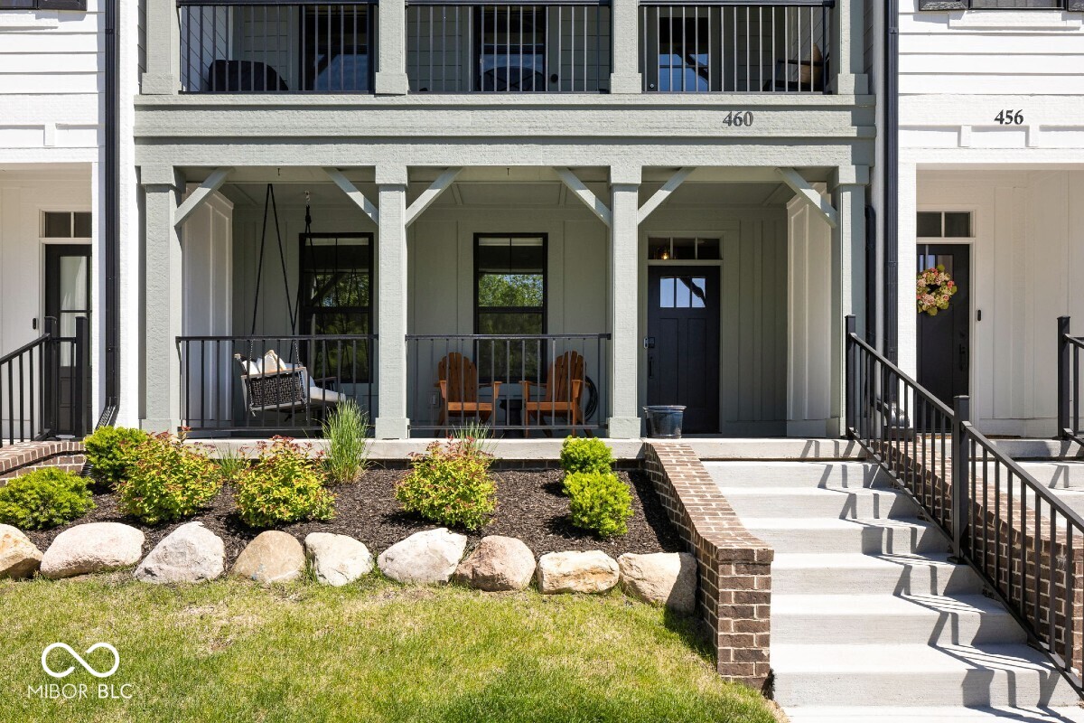 460 West Smoky Row Road Carmel, IN 46032 - Photo 4 of 52