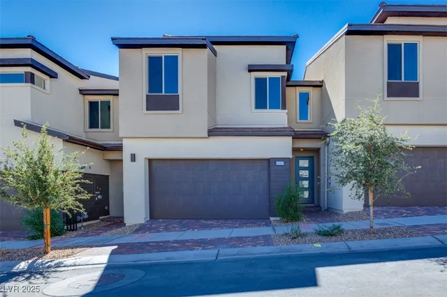 $584,801 | 11905 Angle Clf Avenue, Las Vegas, NV 89138