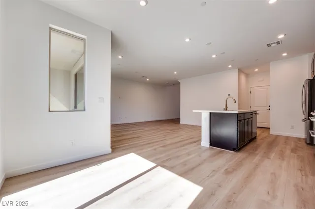 $584,801 | 11905 Angle Clf Avenue, Las Vegas, NV 89138