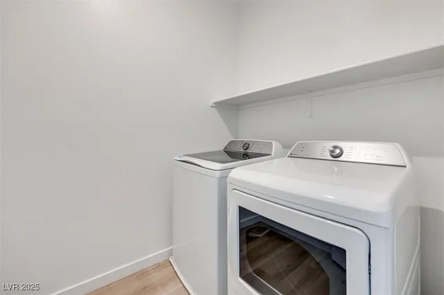 $584,801 | 11905 Angle Clf Avenue, Las Vegas, NV 89138