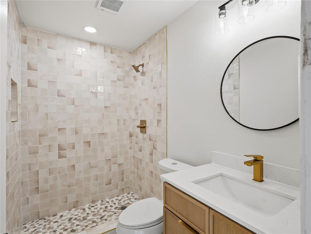 1725 R Avenue Plano, TX 75074 - Photo 11 of 34