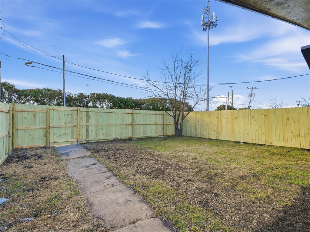 1725 R Avenue Plano, TX 75074 - Photo 14 of 34