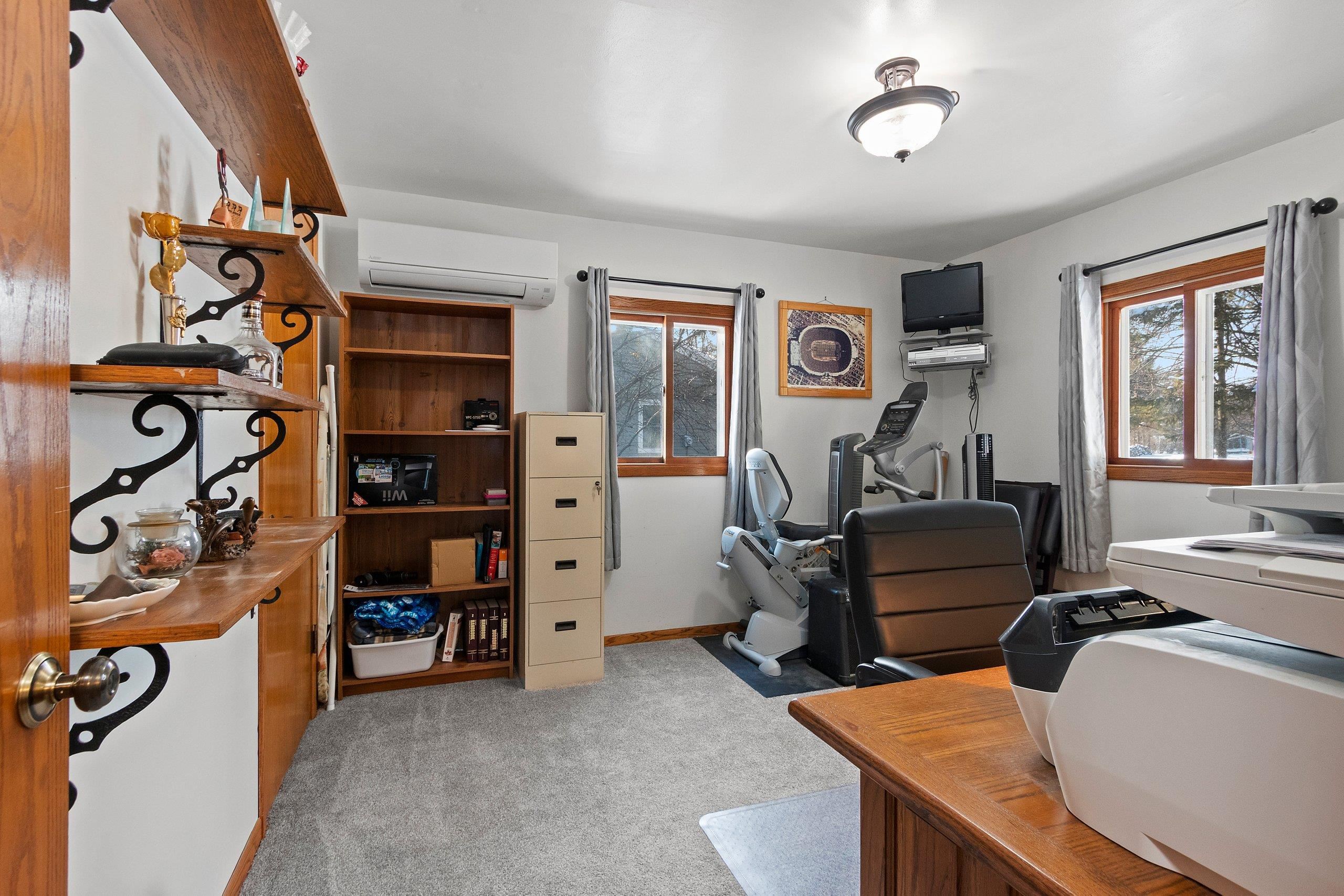 6482 County Rd A Neenah, WI 54956 - Photo 16 of 31