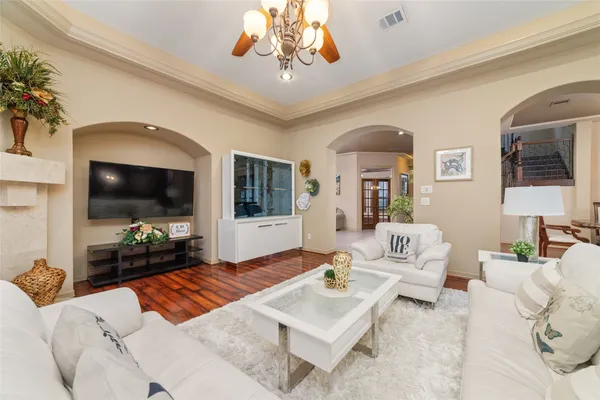 $559,900 | 14242 Mindy Park Lane, Houston, TX 77069