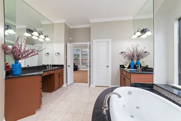 $559,900 | 14242 Mindy Park Lane, Houston, TX 77069