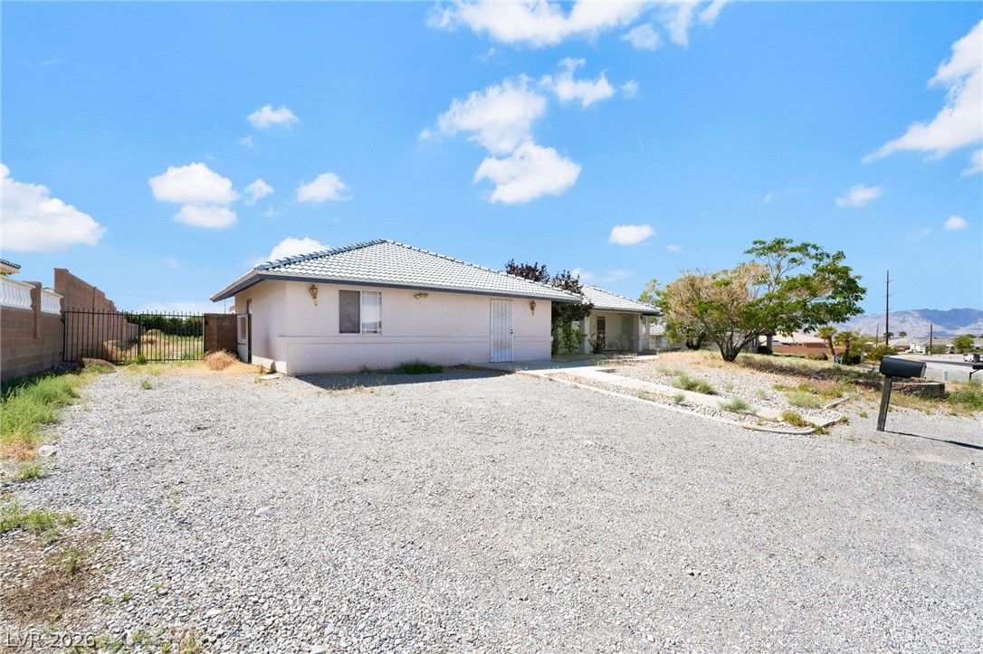 3261 Winery Road Pahrump, NV 89048 - Photo 3 of 37