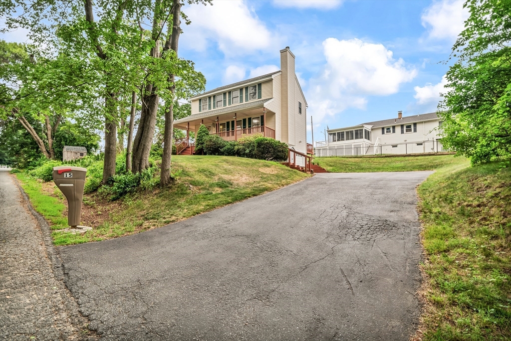 15 Aberdeen Road Methuen, MA 01844 - Photo 6 of 34