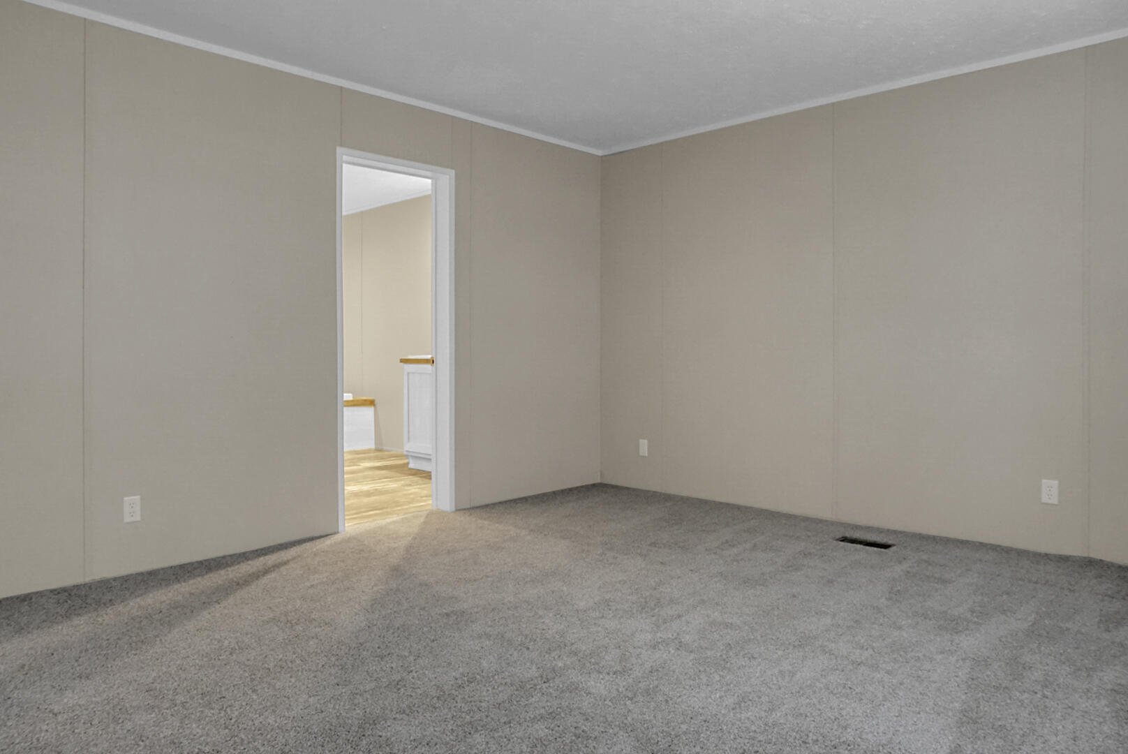 115 Cedar Drive St. Stephen, SC 29479 - Photo 22 of 37 Owner's suite