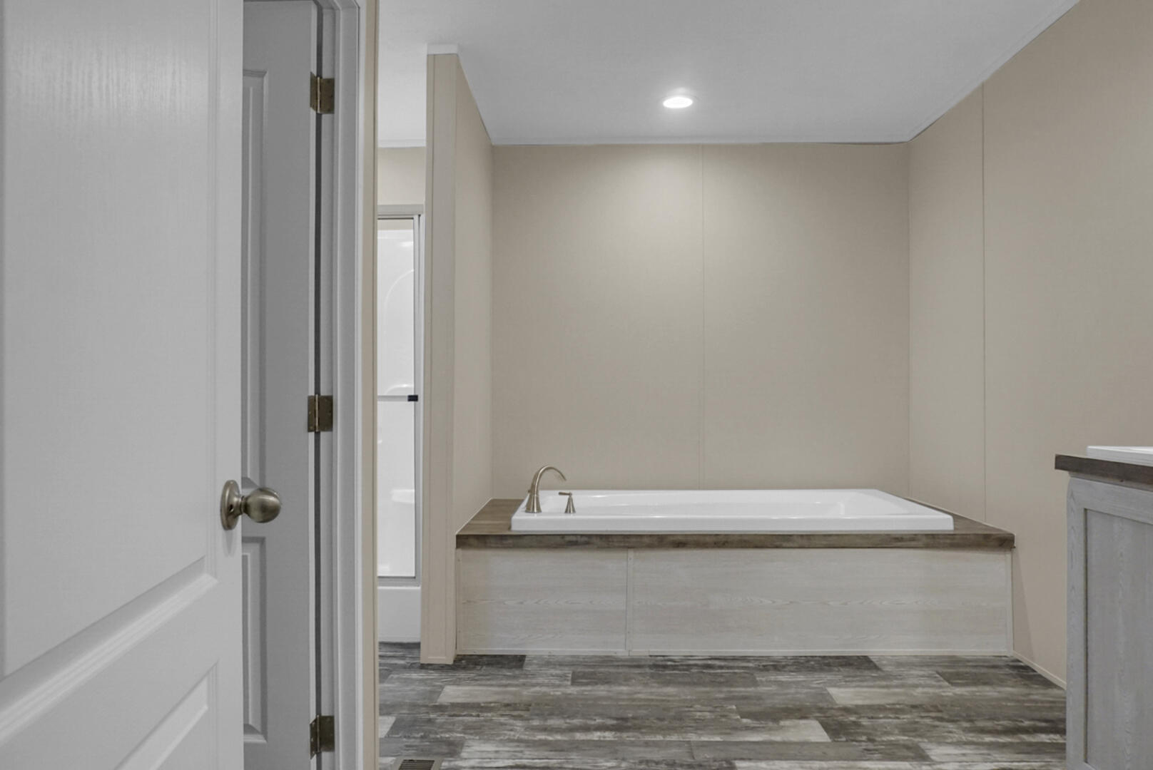 115 Cedar Drive St. Stephen, SC 29479 - Photo 24 of 37 Owner's Bath