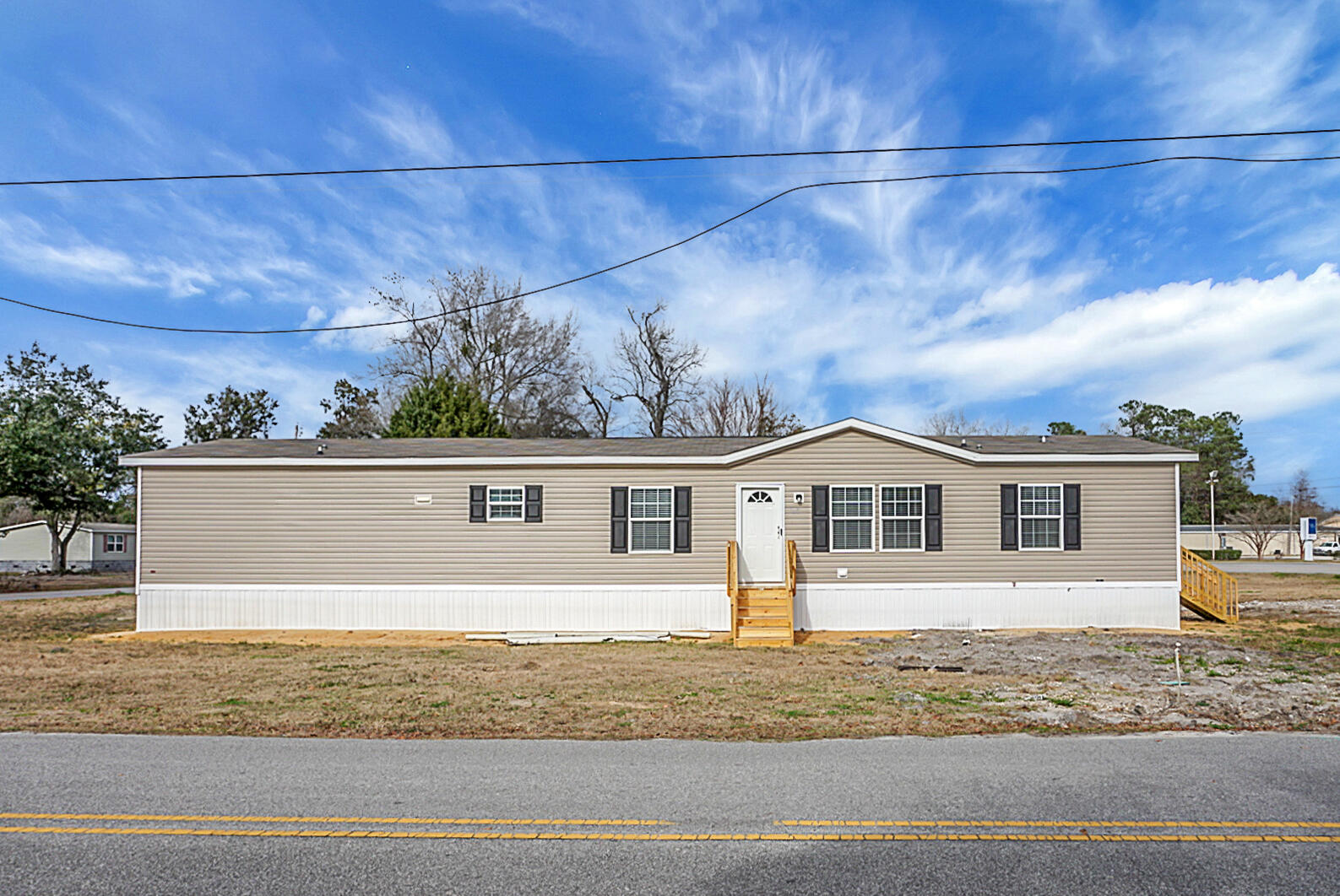 115 Cedar Drive St. Stephen, SC 29479 - Photo 3 of 37 DSC03567