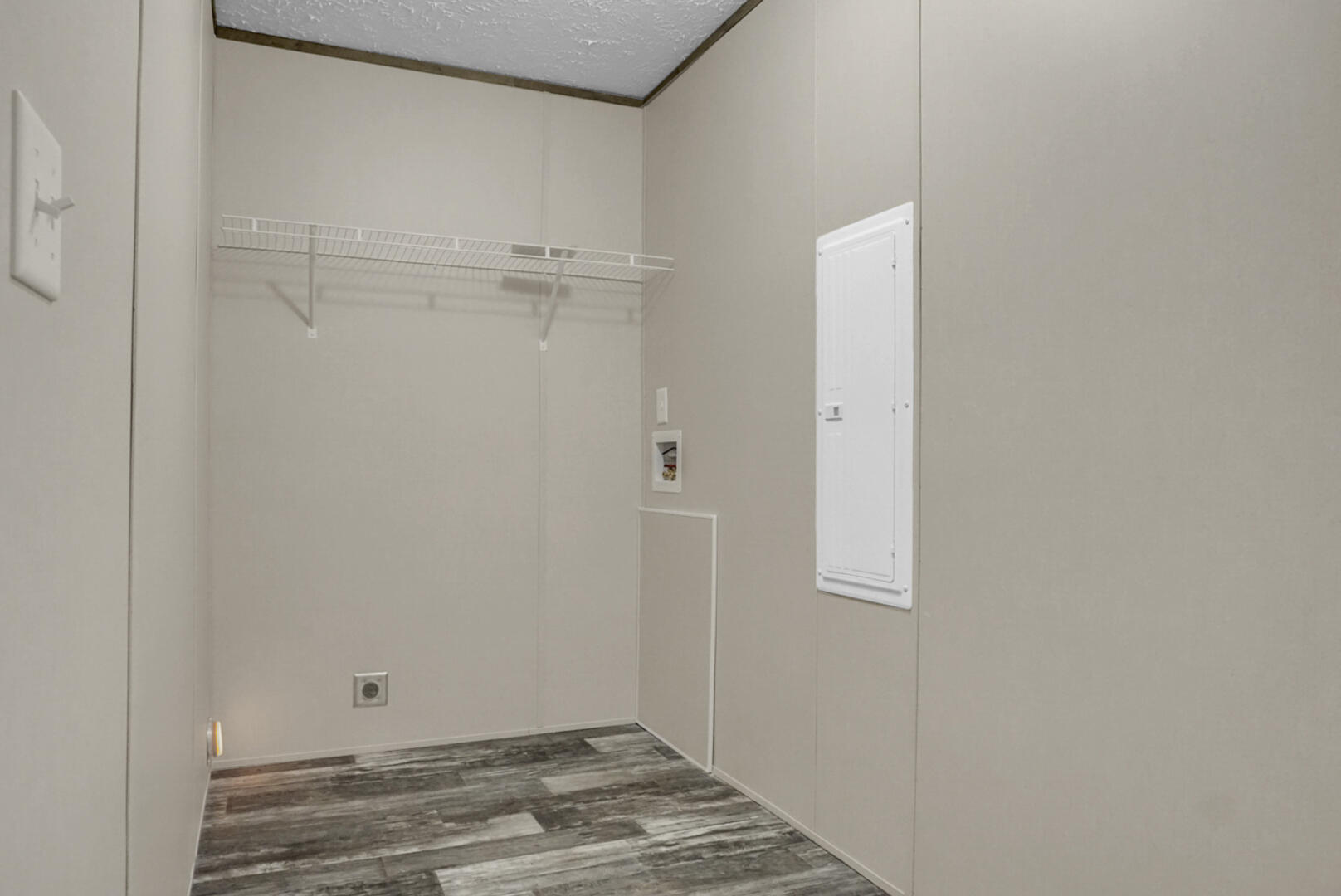 115 Cedar Drive St. Stephen, SC 29479 - Photo 37 of 37 Laundry Room