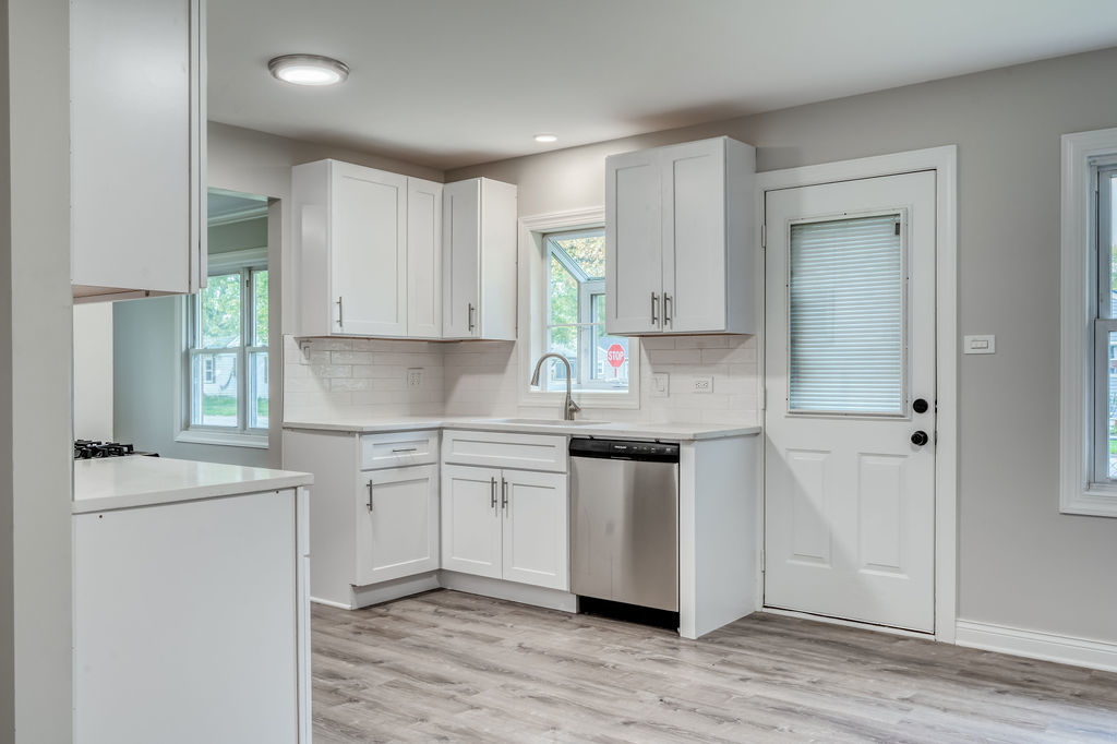 14958 Springfield Avenue Midlothian, IL 60445 - Photo 20 of 26 Gallery Image 20