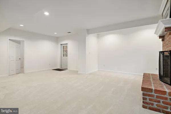$1,149,000 | 150 South River Landing Road, Edgewater, MD 21037