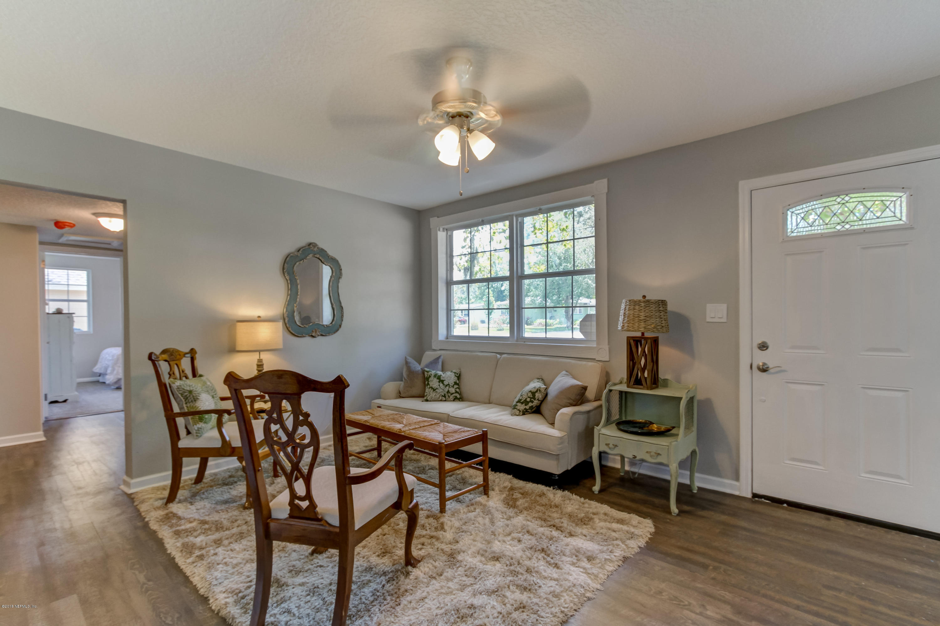 817 Glynlea Road Jacksonville, FL 32216 - Photo 8 of 39 Rave Home Staging Jacksonville (4)