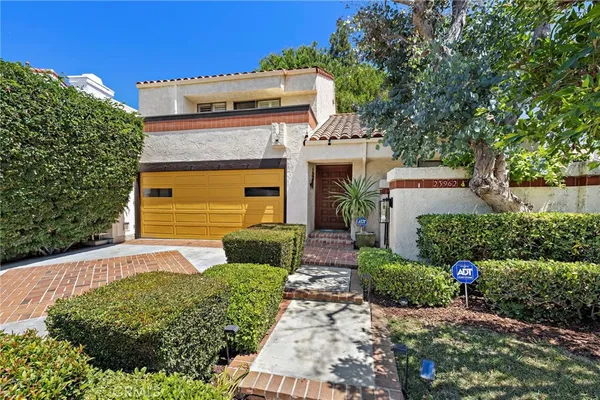 $1,699,000 | 25962 Ernestine Court, Laguna Hills, CA 92653