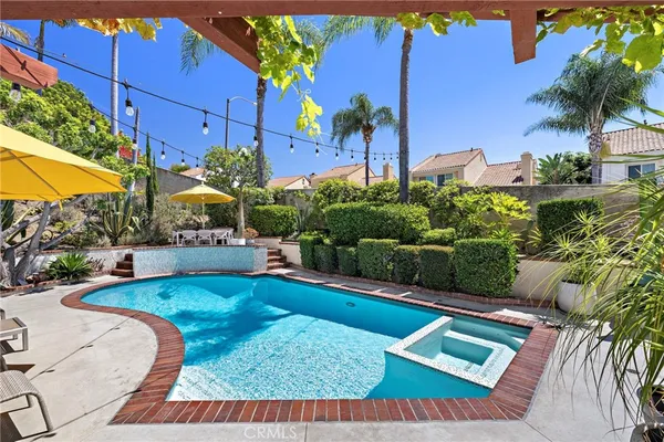 $1,699,000 | 25962 Ernestine Court, Laguna Hills, CA 92653