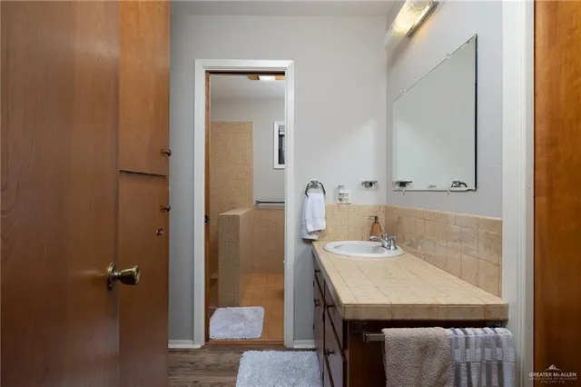 $1,375,000 | 492 West Trenton Road, Donna, TX 78537