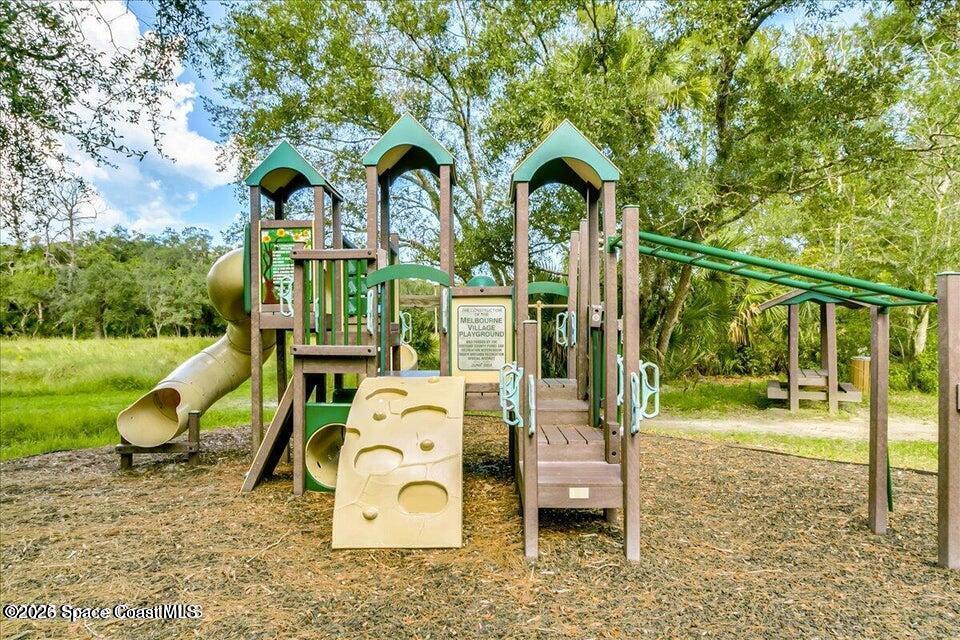 620 West Pine Road Melbourne, FL 32904 - Photo 31 of 32 20251030115132368843000000-o