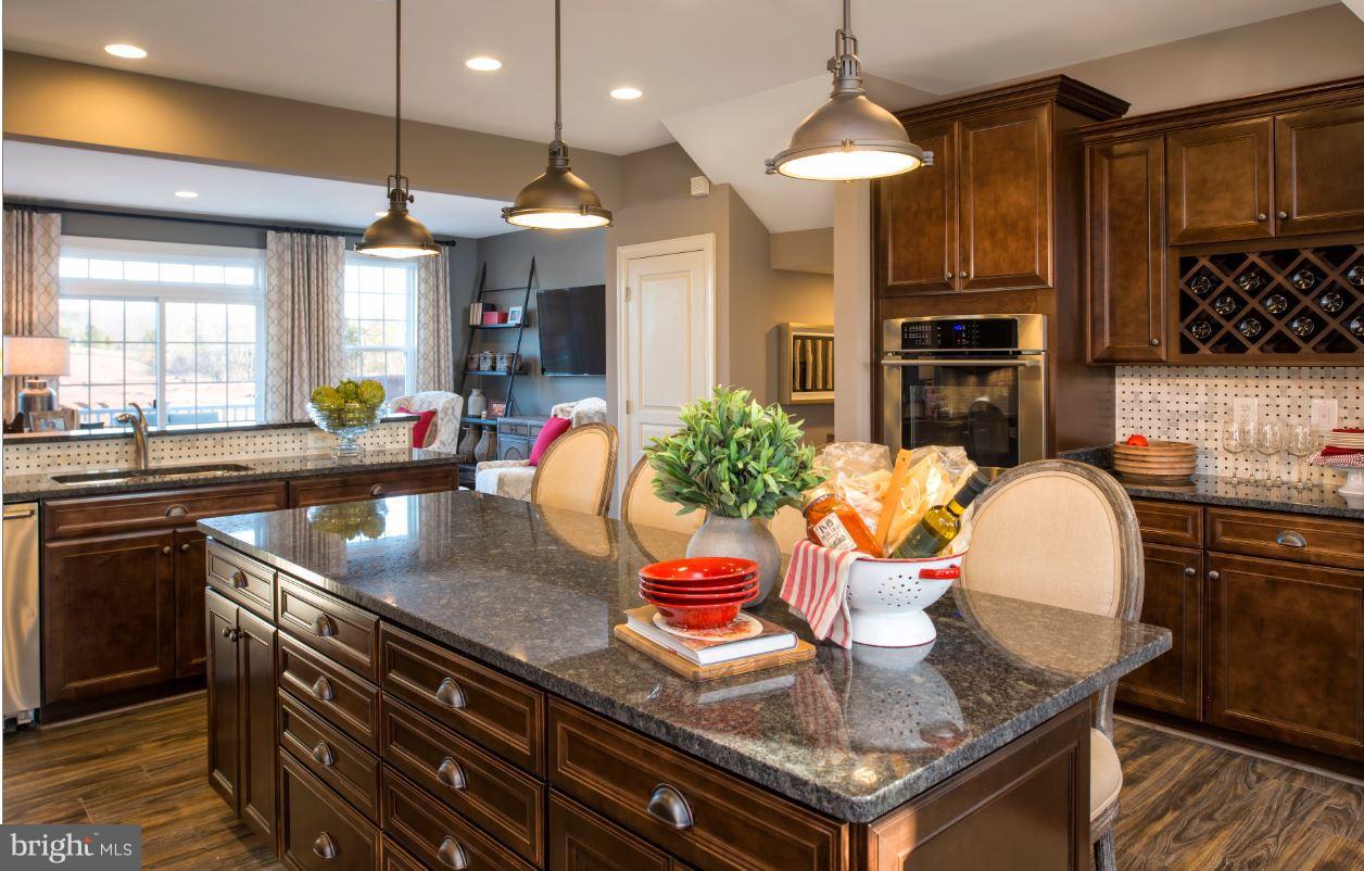 9159 Fox Stream Way Upper Marlboro, MD 20772 - Photo 4 of 30 Kitchen