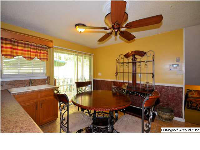 7128 Pine Tree Lane Fairfield, AL 35064 - Photo 11 of 31