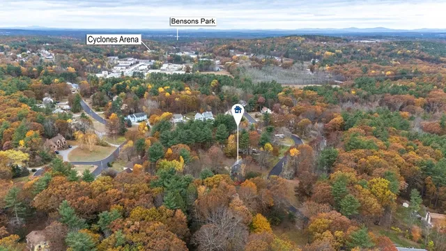 $659,900 | 6 Lund Drive, Hudson, NH 03051