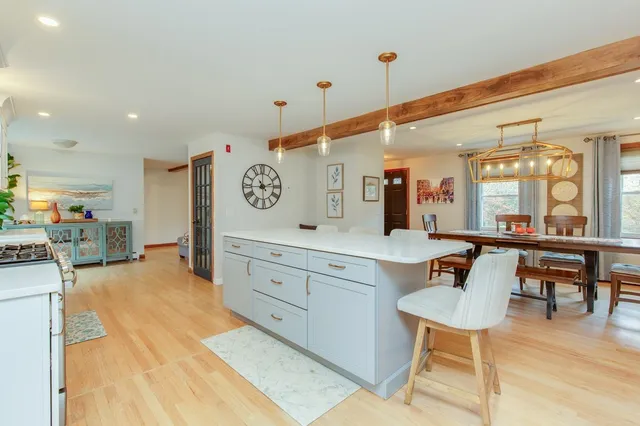 $659,900 | 6 Lund Drive, Hudson, NH 03051