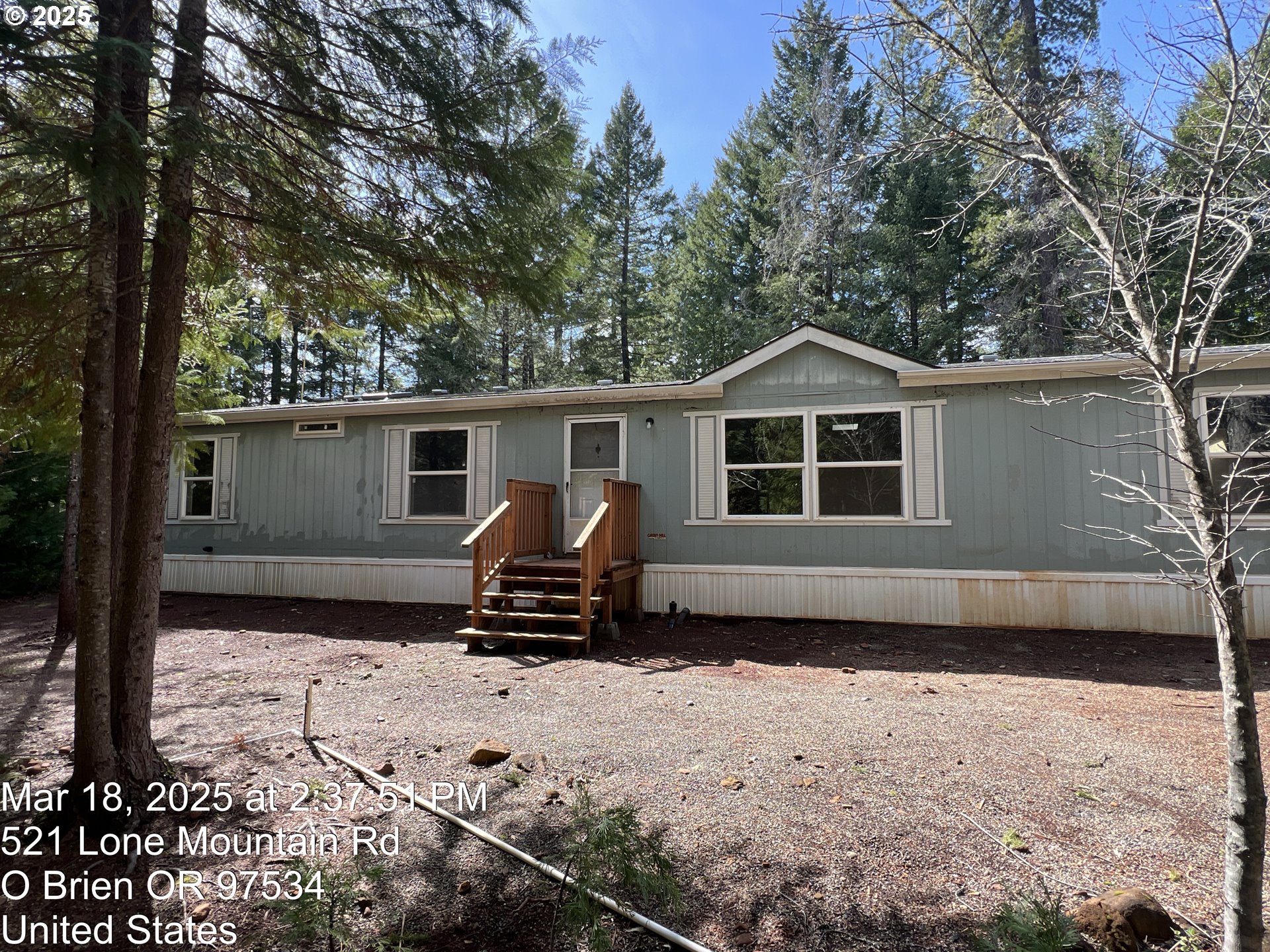 521 Lone Mountain Road O'Brien, OR 97523 - Photo 1 of 33 Gallery Image 1