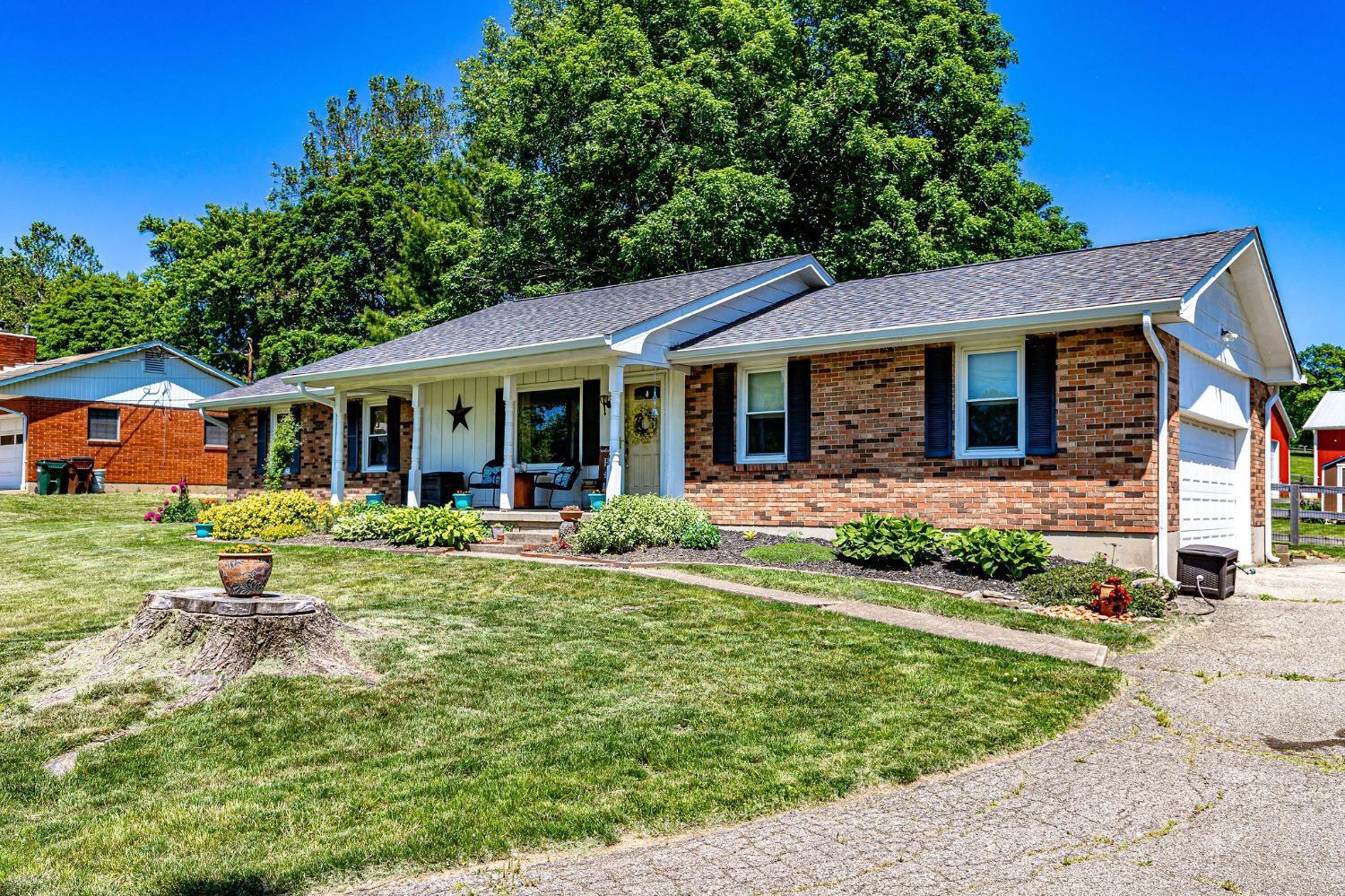2312 Timberman Road Hamilton, OH 45013 - Photo 4 of 48