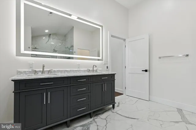 $2,600,000 | 780 Hobbs Road, Wayne, PA 19087