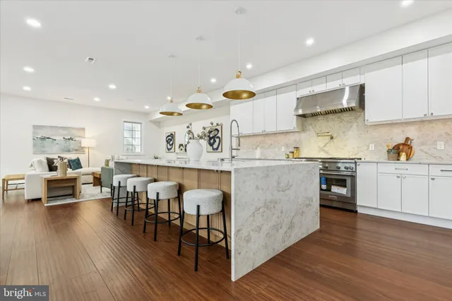 $2,600,000 | 780 Hobbs Road, Wayne, PA 19087