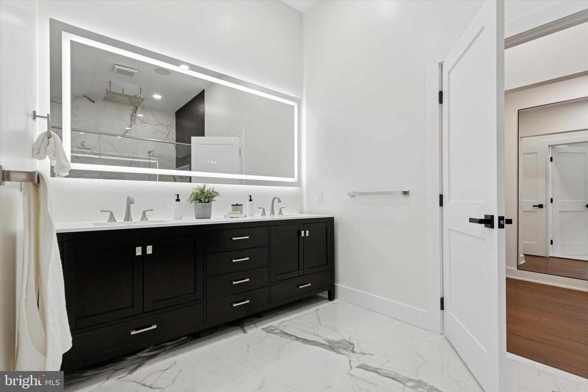 780 Hobbs Road Wayne, PA 19087 - Photo 46 of 94 Senior Master Ensuite