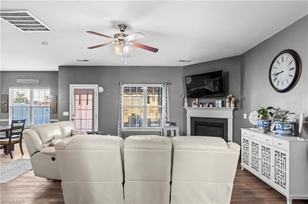 4552 Silo Ridge Clemmons, NC 27012 - Photo 5 of 23