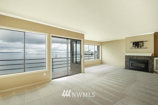 200 Beach Place, Unit 301 Edmonds, WA 98020 - Photo 8 of 22