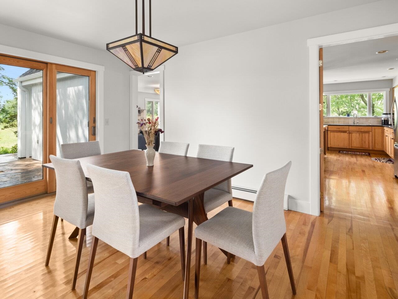 193 Beaver Creek Road Shelburne, VT 05482 - Photo 5 of 36 Gallery Image 5